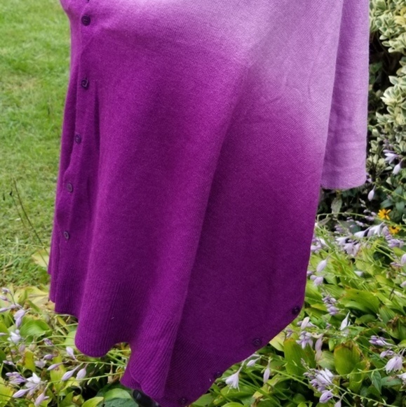 Purple ombre tone button scarf - Picture 2 of 8